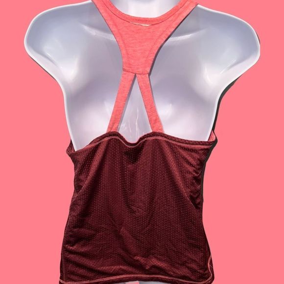 Reversible Nike Workout Tank 
Pink/Burgundy Size Mediu - Picture 4 of 5
